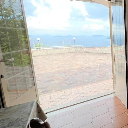 Miramare * Lacco Ameno (Isola d'Ischia)